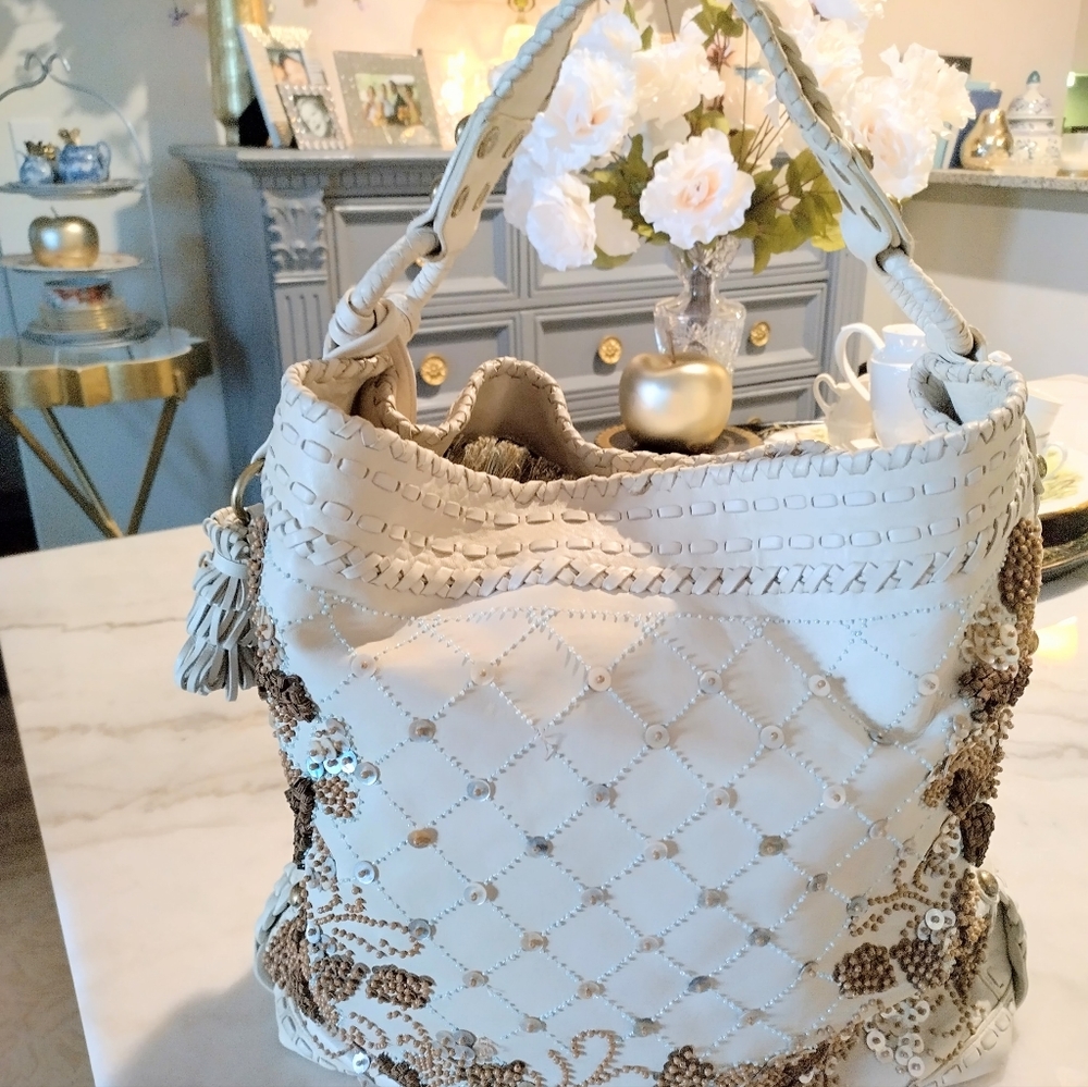 Isabella Fiore shoulder bag